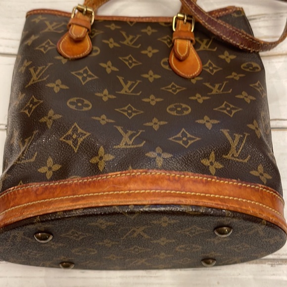 Authentic Louis Vuitton Petit Bucket Bag - Picture 7 of 13
